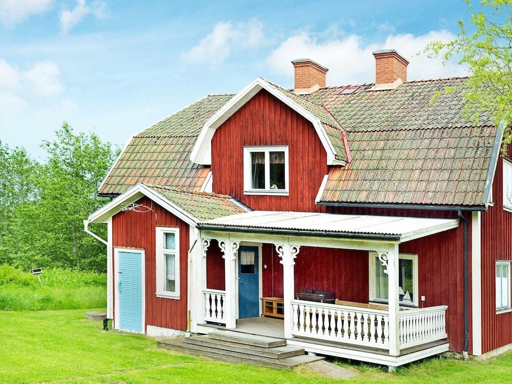 هوليداي هوم إن فاسترا أمترفيك المنطقة الخارجية