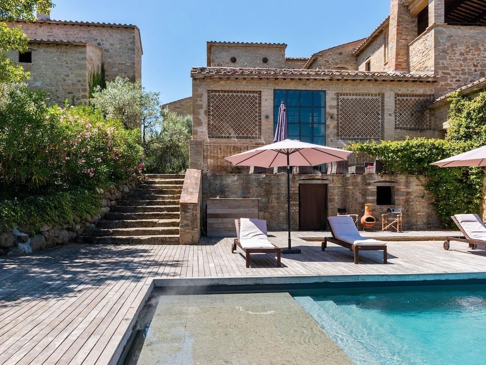 Stunning Apartment in Anghiari With Private Terrace
