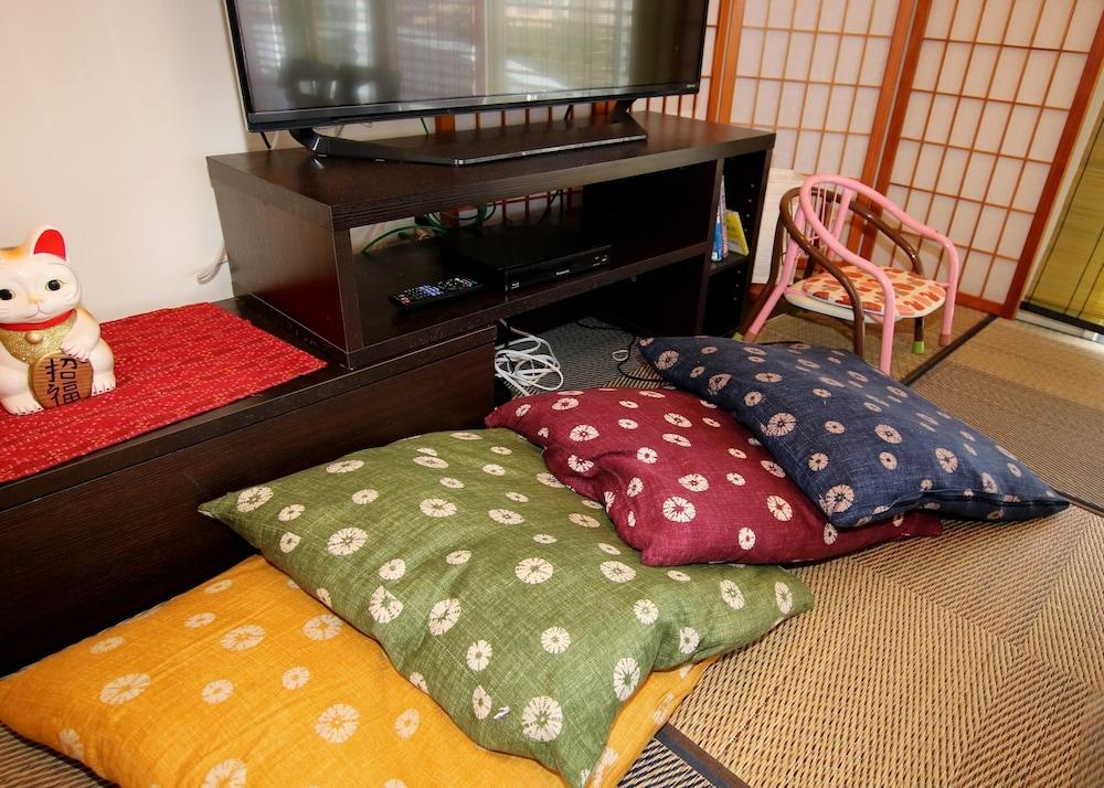 Araha Ryukyu Style Television