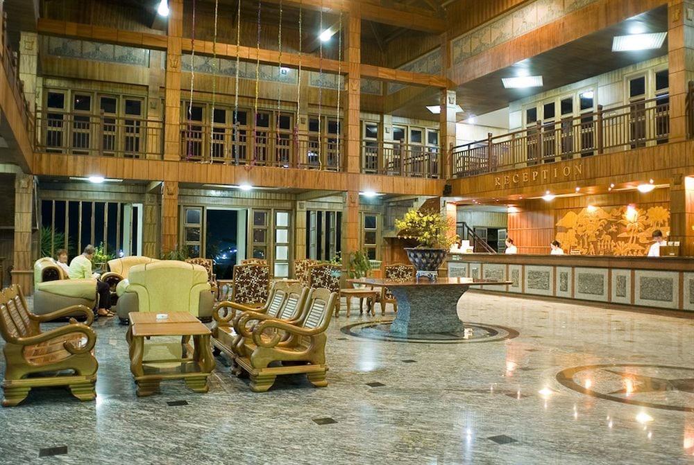 رويال هوتل آند هيلث كير ريزورت كوي نون الردهة