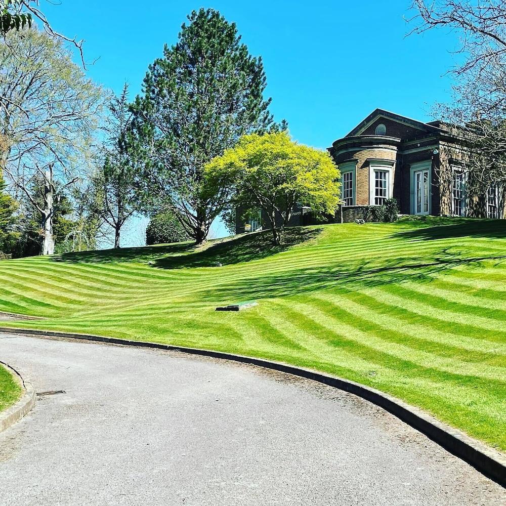 دي كورسيز مانور كوتيدج