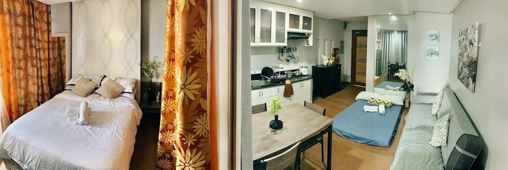 Spacious 1 BR Unit in AppleOne Ayala Room