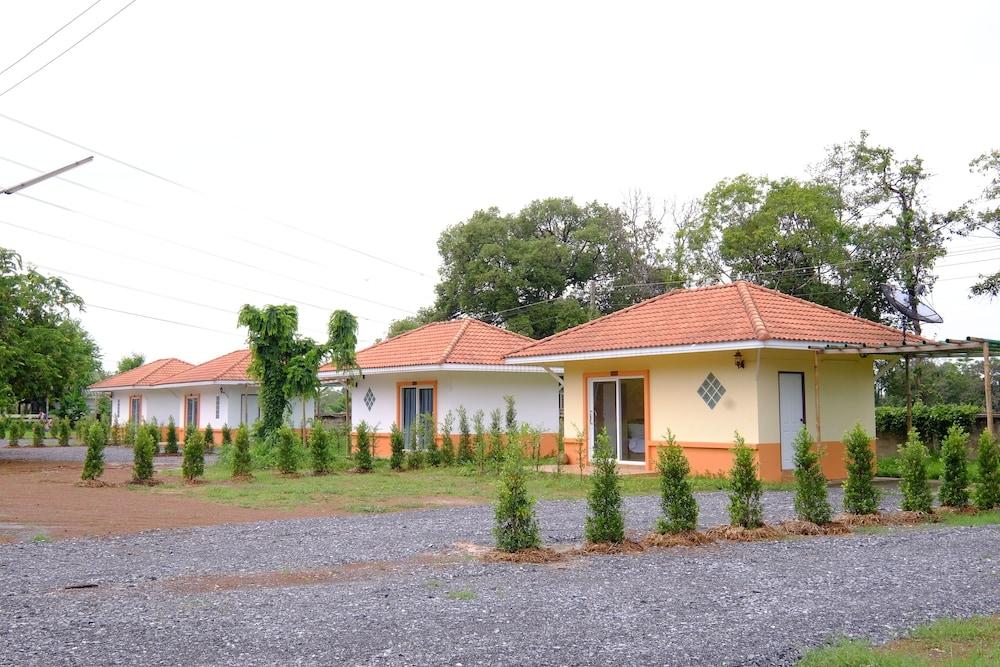 Tamarind Resort Featured Image