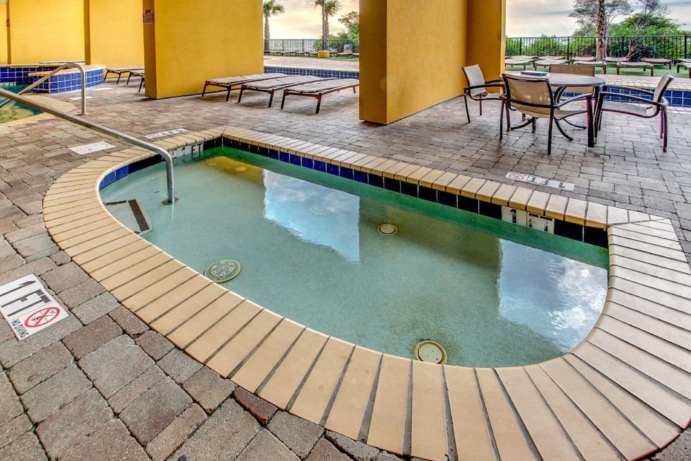 Beachfront Anderson Condos by Hosteeva Indoor Pool
