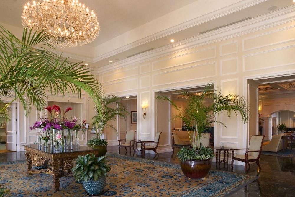 Elbow Beach Lobby Sitting Area