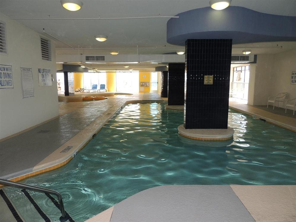 Seaside Resort #1205 Ocean Front Waterslide