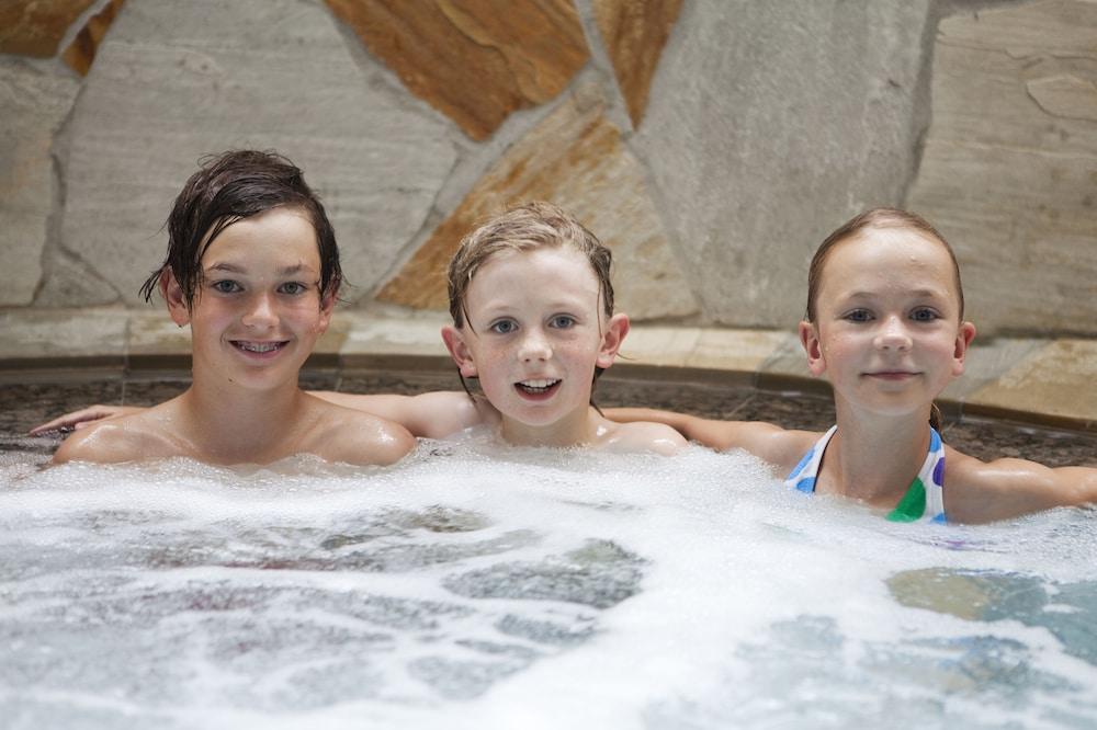 هايدفوجال كيندرهوتل تسل أم زي أخرى