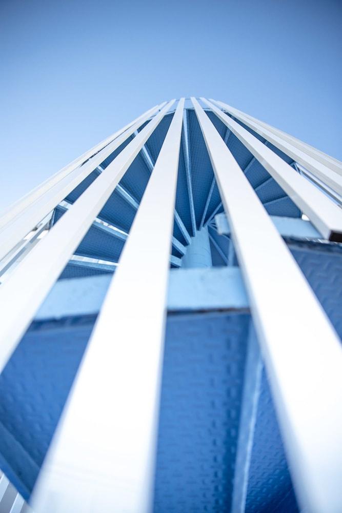 كوراليجو سيرفينج كلرز هوتل آند أبارتمنتس تفاصيل الفندق من الخارج