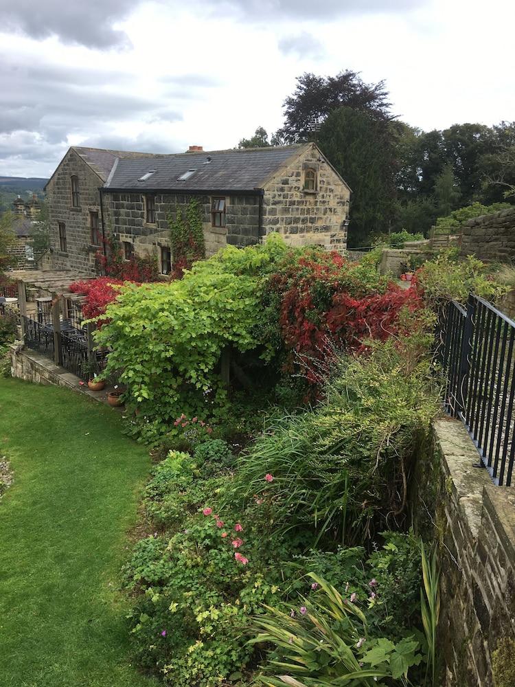 أوتلي تشيفين بد آند بريكفاست ويذ داينينج المنطقة المحيطة بالمنشأة