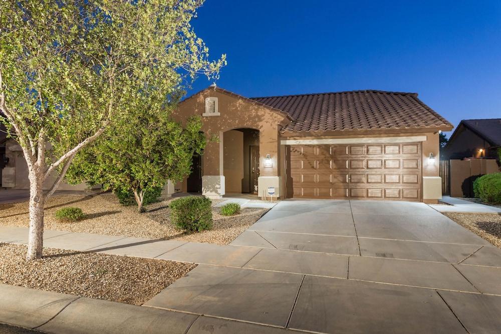 بلوز ريتريت 3 بد روم باي كاساجو