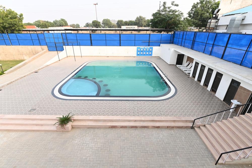 Rajshree Resort Featured Image