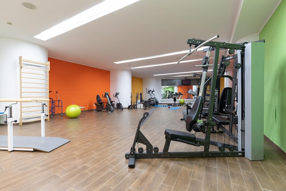 Grand Hotel Salerno Fitness Facility