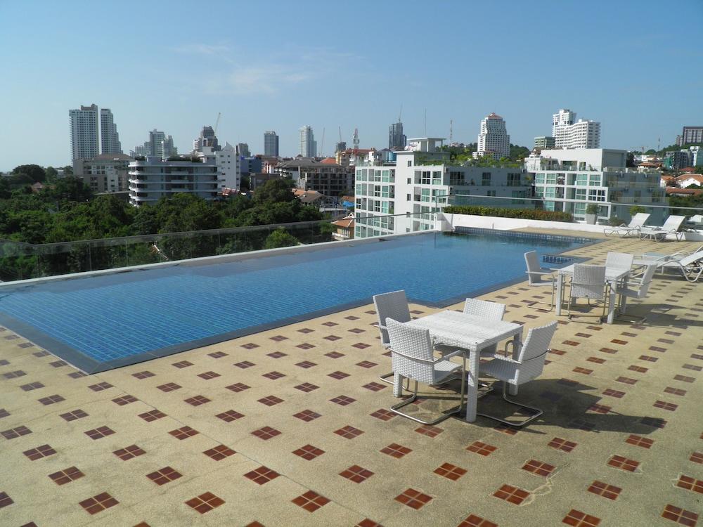 Nova Ocean View - 802 by Axiom Featured Image