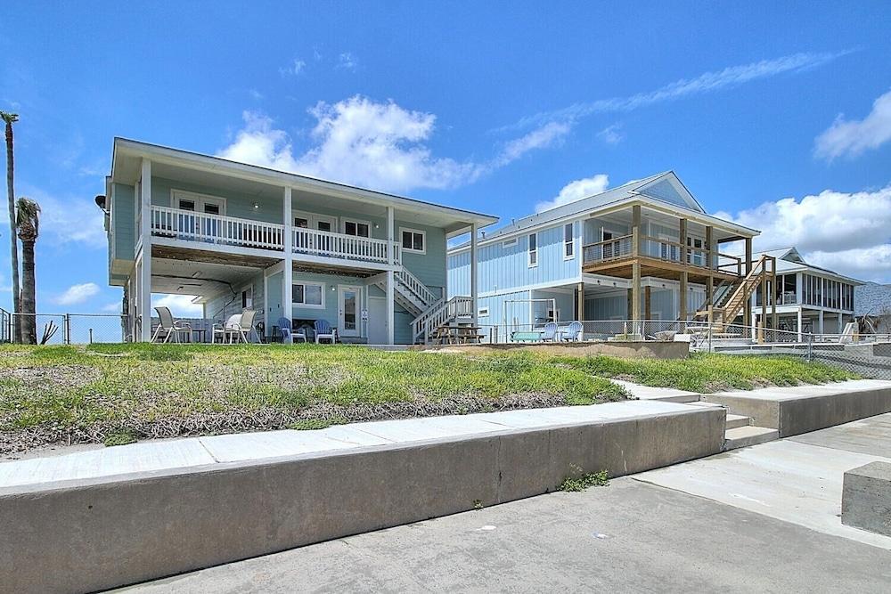 Baydreamer Vacation Home With Private Pool by Redawning Exterior