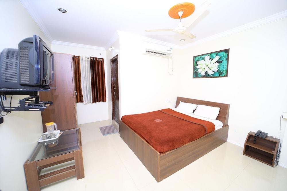 Saii Tirumala Residency