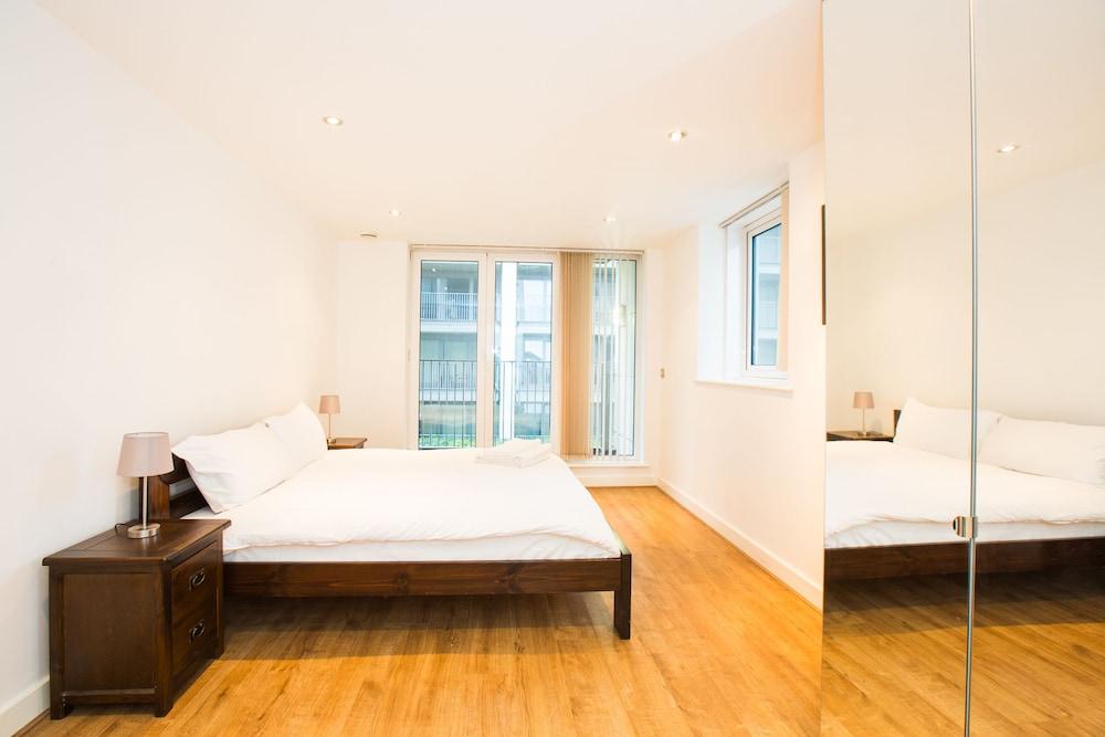Austin David Apartments - Tourist Pad Room
