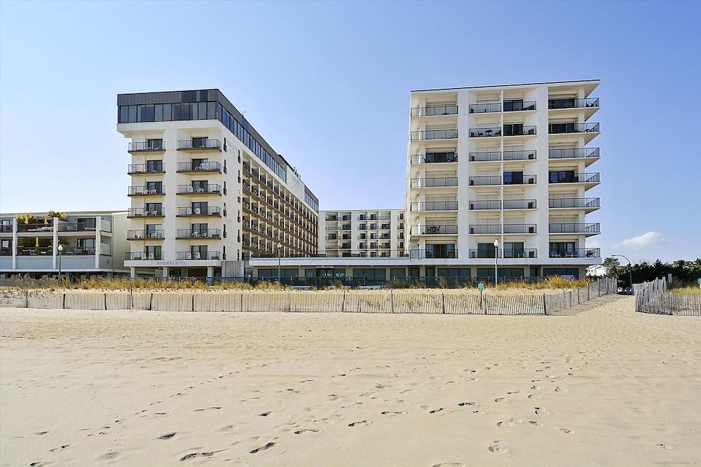 هينلوبين يونيت 720 باي لونج آند فوستر المنطقة الخارجية