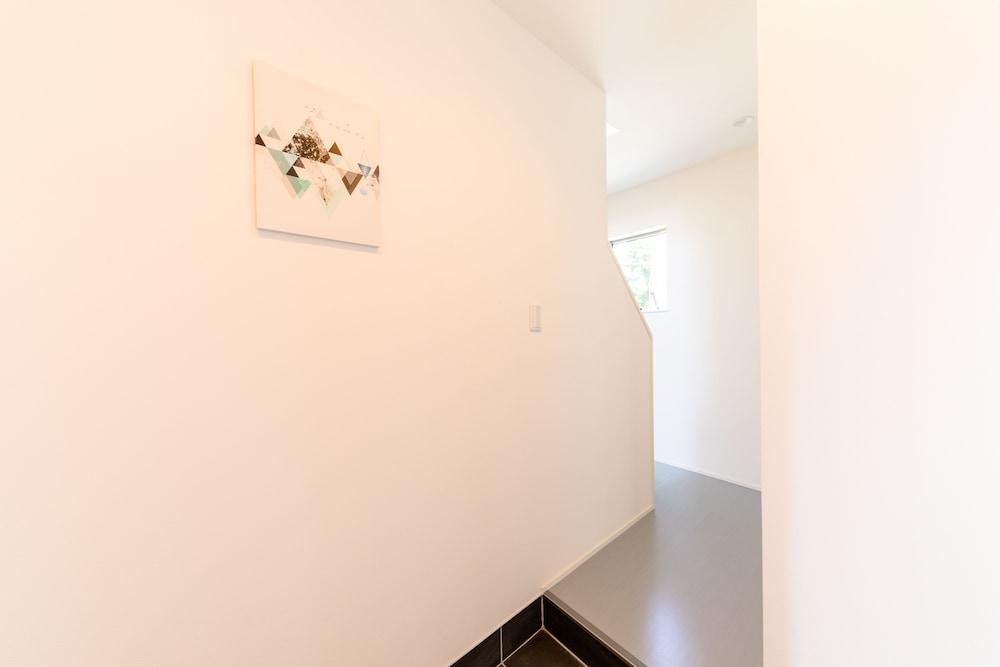 Frame View Mt.Fuji Villa West Interior Entrance