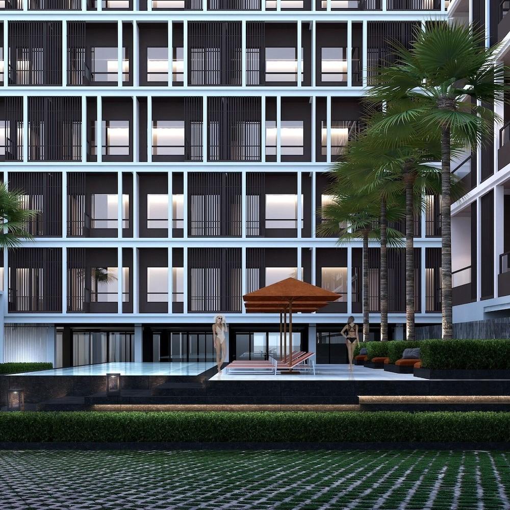 7 دايز بريميوم هوتل دون موينج أيربورت حمام سباحة مكشوف