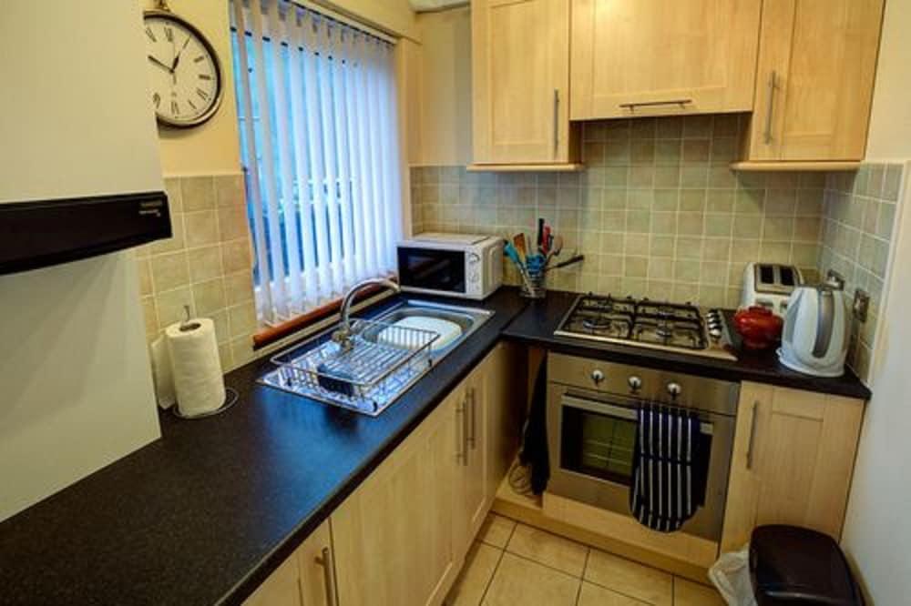 Cedars Apartment Private kitchen