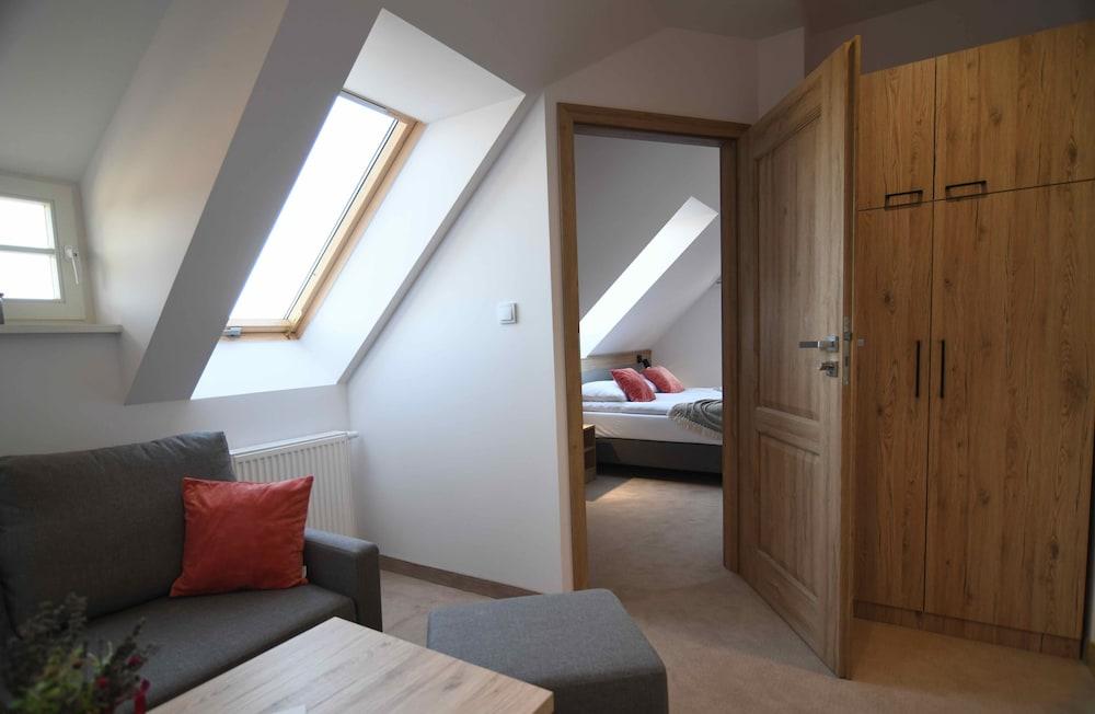 دفورزيسكو هوتل آند ريستورانت غرفة