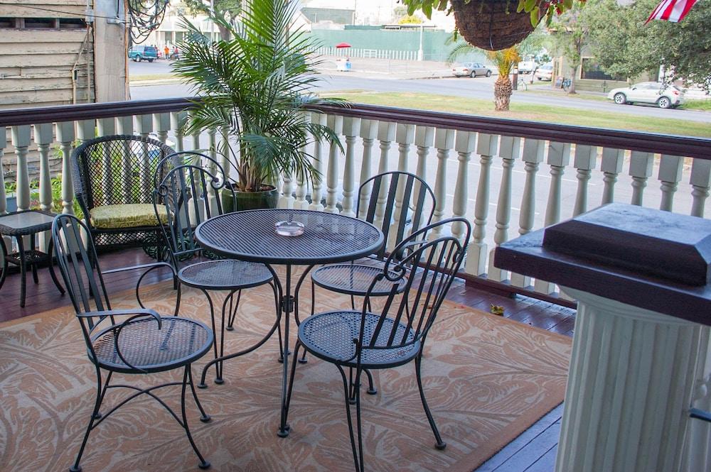 Elysian Fields Inn Others
