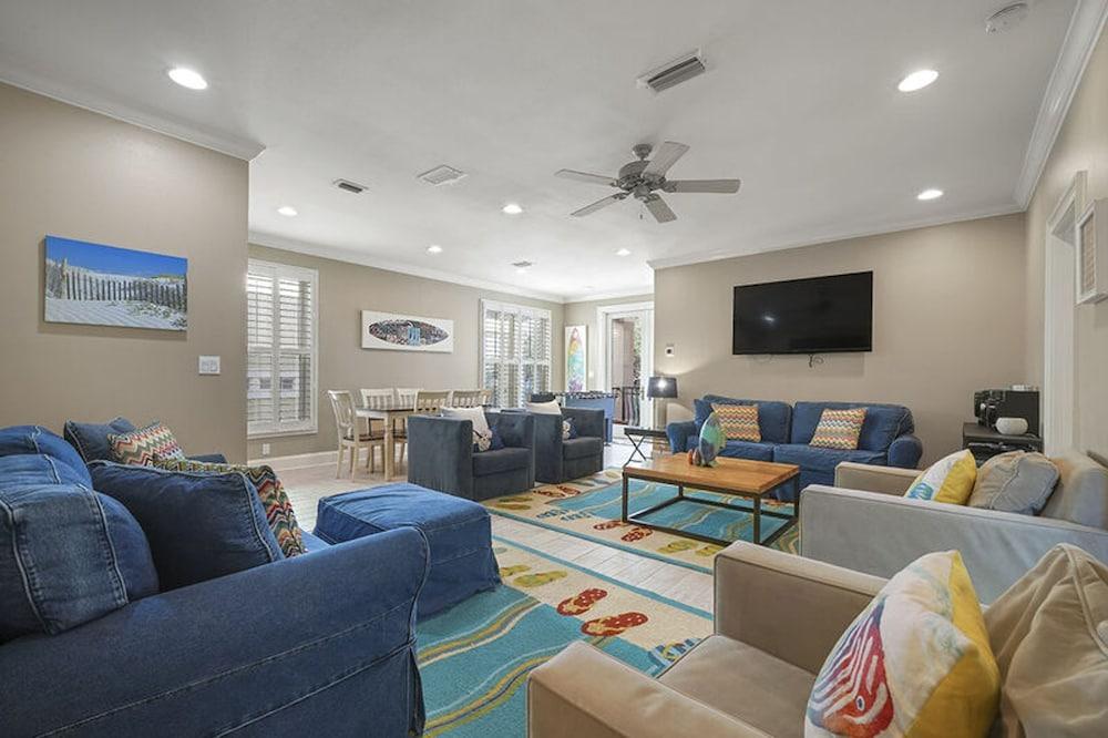 هونو هال باي فايف ستار بروبيرتيز داخلي