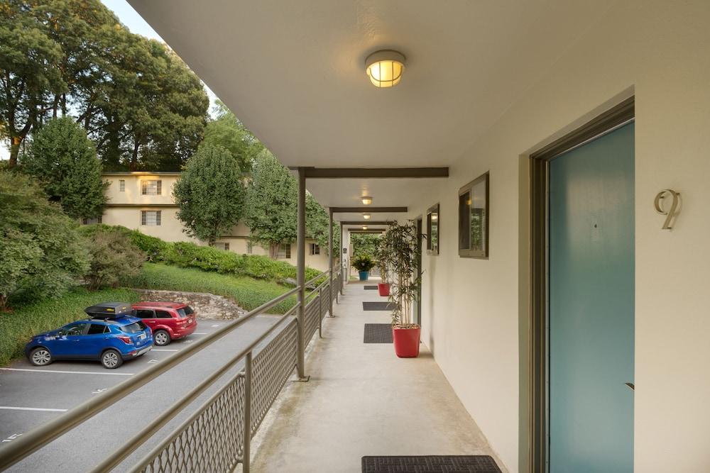 ستوديوز أون توينتي فيفث باي بي سي إيه فيرنيشد أبارتمنتس المنطقة الخارجية