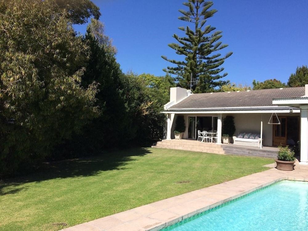 Camelot in Constantia Featured Image