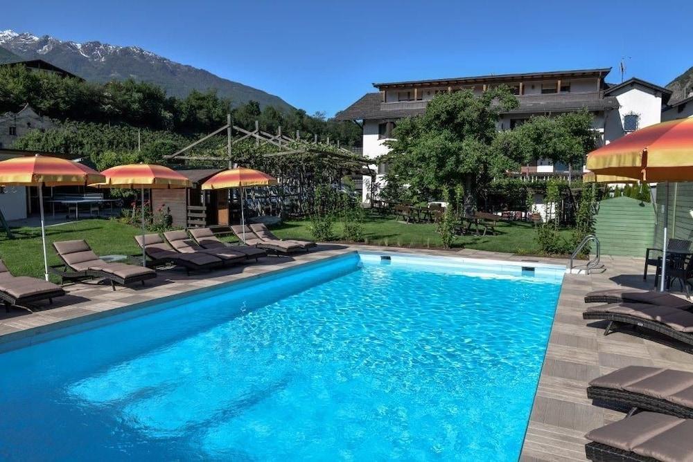 هوتل باوهوف