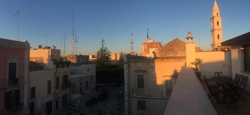 آرتي أندريا بد آند بريكفاست