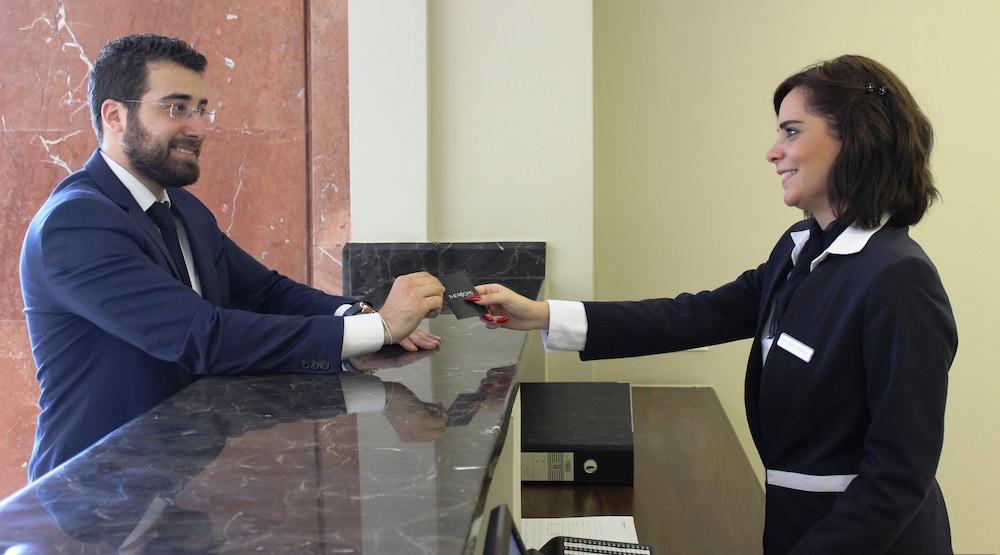 ذا رومز بوتيك هوتل منطقة الاستقبال