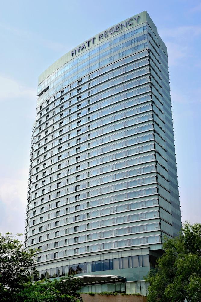 Hyatt Regency Hong Kong, Sha Tin Exterior detail