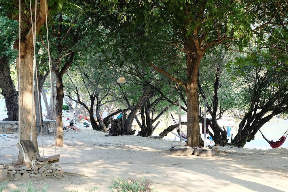 Nimmanoradee Resort Property Grounds