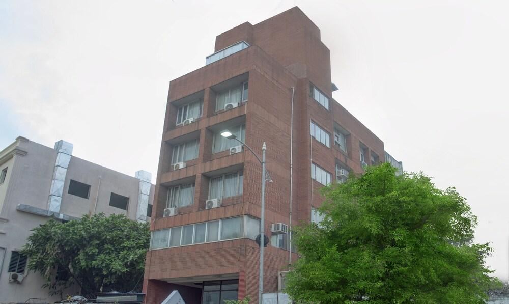 تريبو تريند هوتل دوا كونتيننتال المنطقة الخارجية