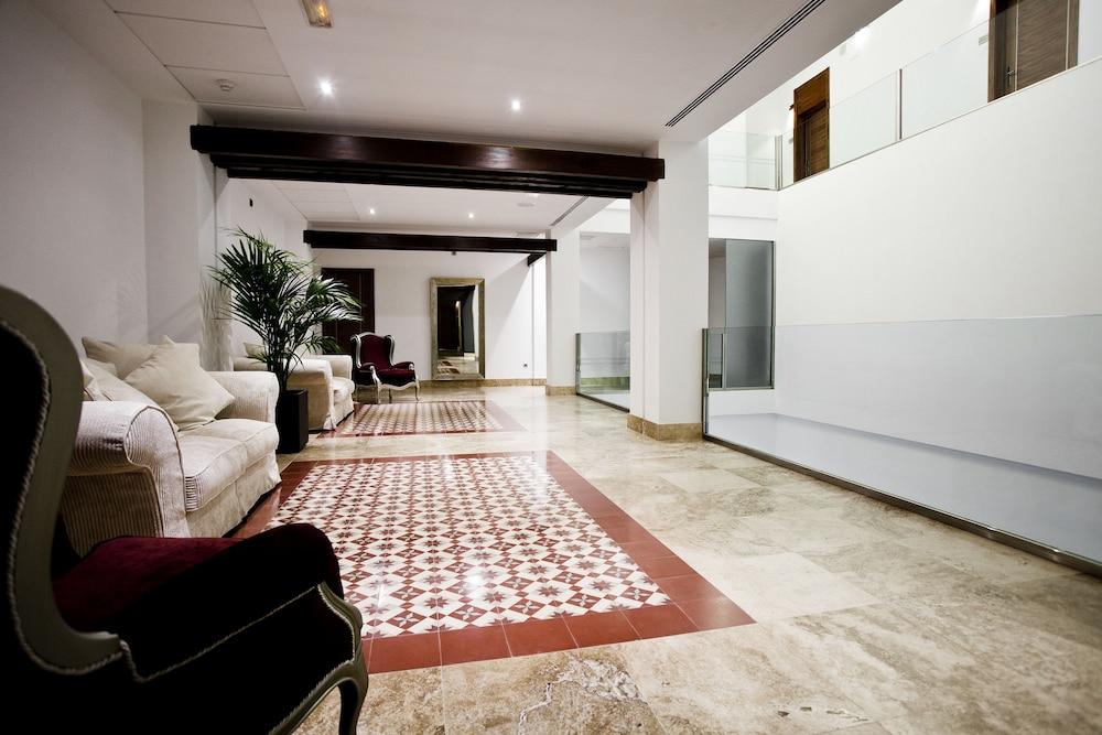 هوتل آند وينيري سينوريو دي نيفادا داخلي