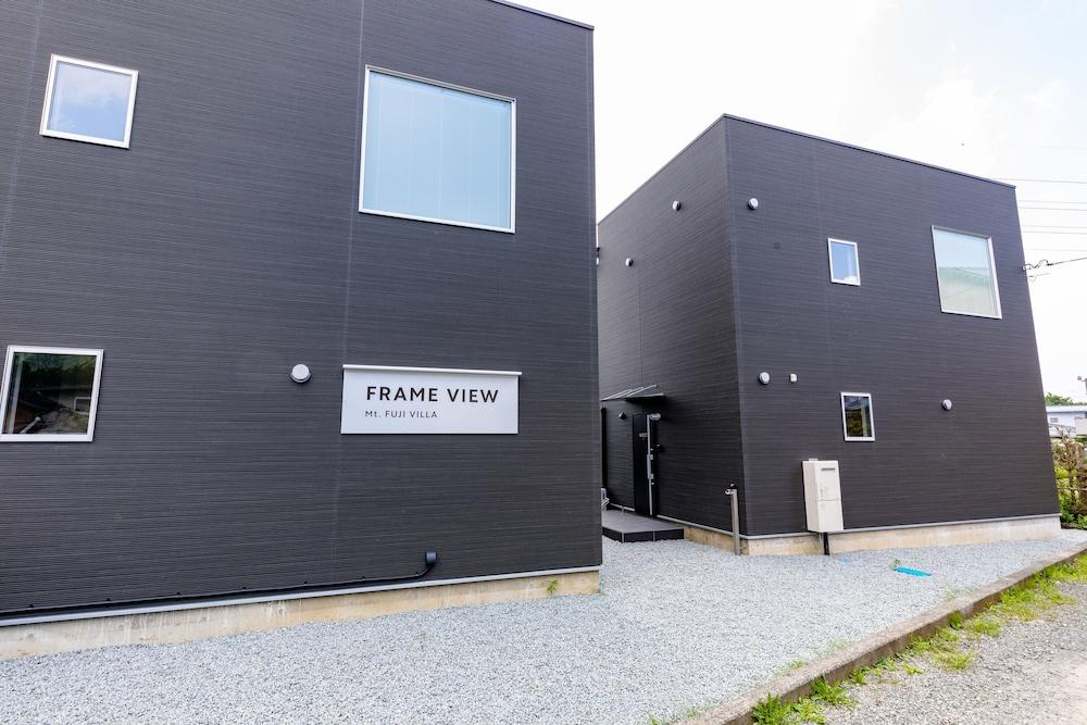 Frame View Mt.Fuji Villa West Exterior detail