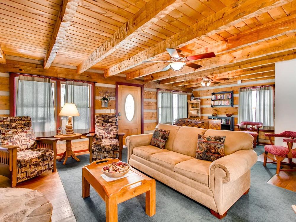 بير هج تو 2 بد روم كابين باي ردونينج منطقة المعيشة