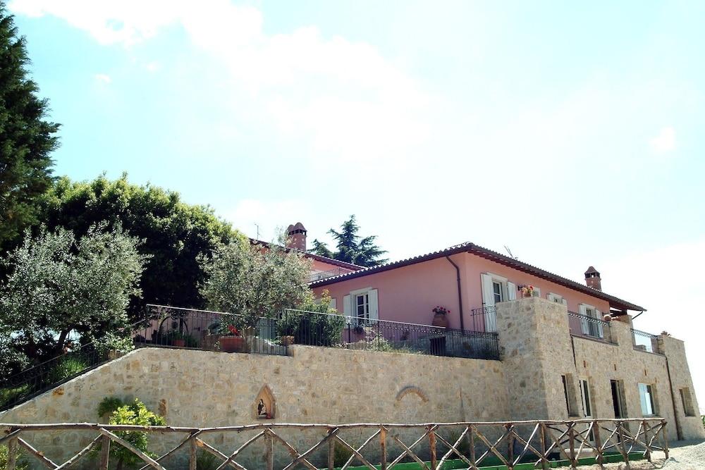 Agriturismo San Giovanni al Monte