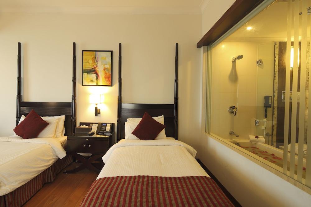 Windsor Rajadhani Room