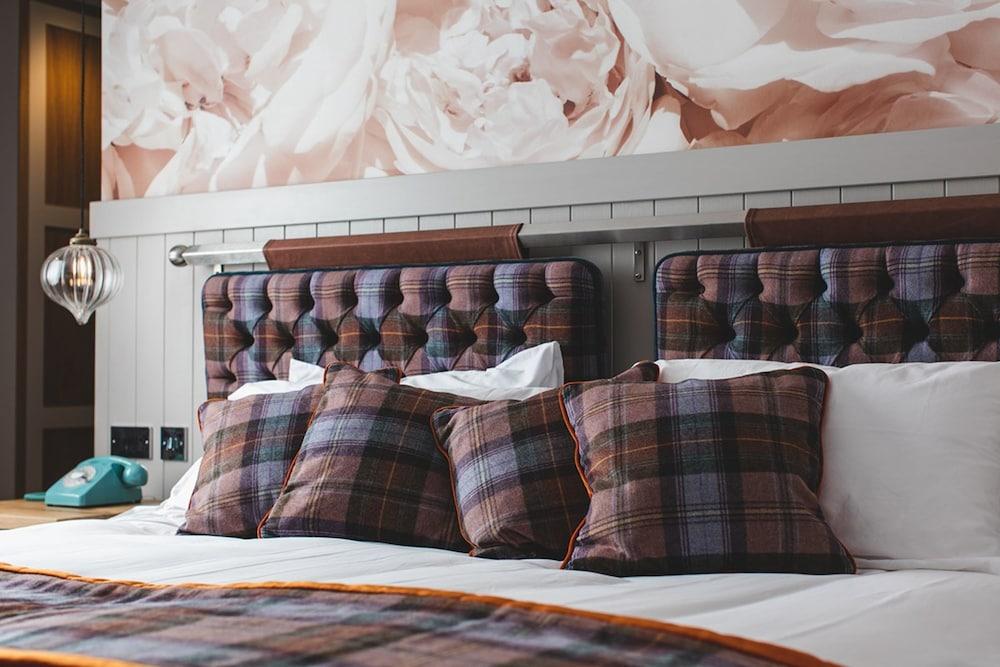 ذا أولد كورتهاوس إن