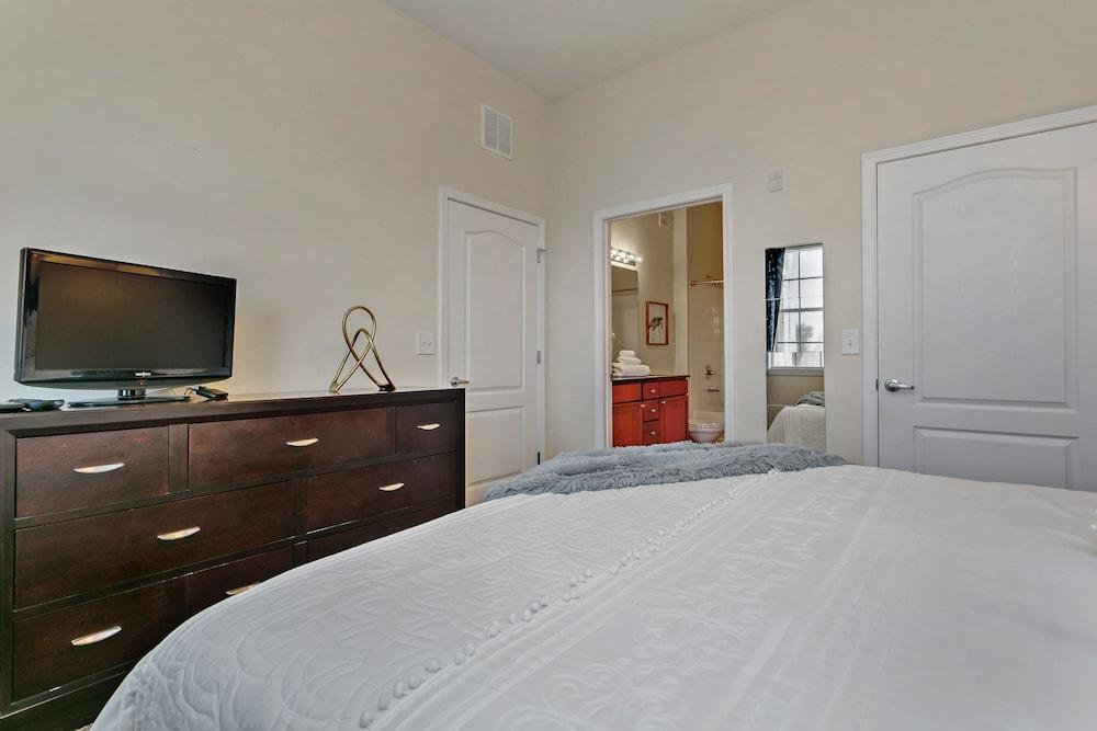 Crane Island Loop Home Near Disney Room