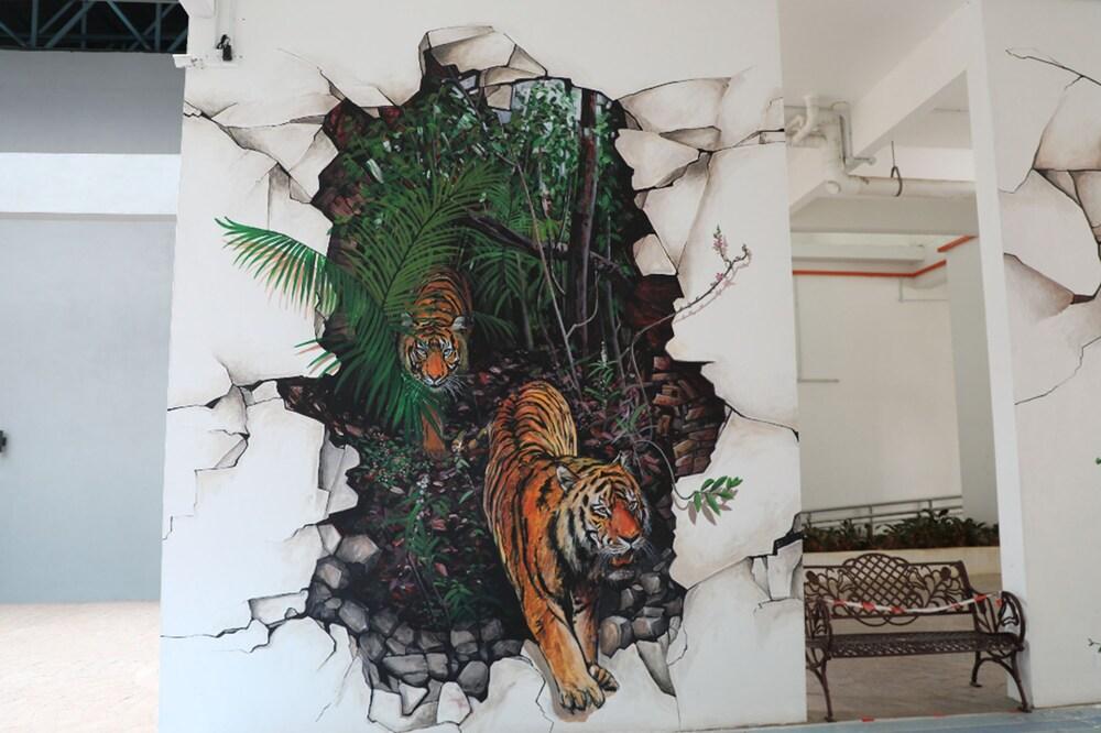 هابي هوم إن ا ار با اي شلد داخلي