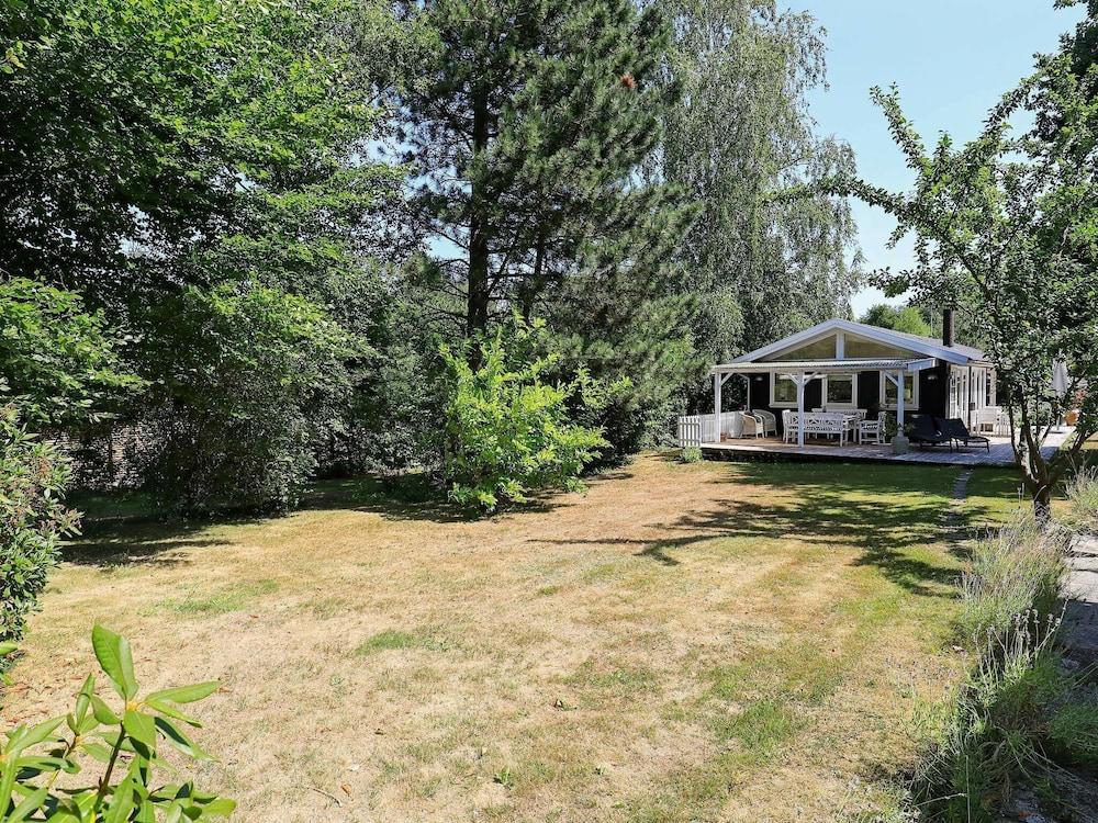 مودرن هوليداي هوم إن هوفدستادن ويذ روفيد تيراس المنطقة المحيطة بالمنشأة