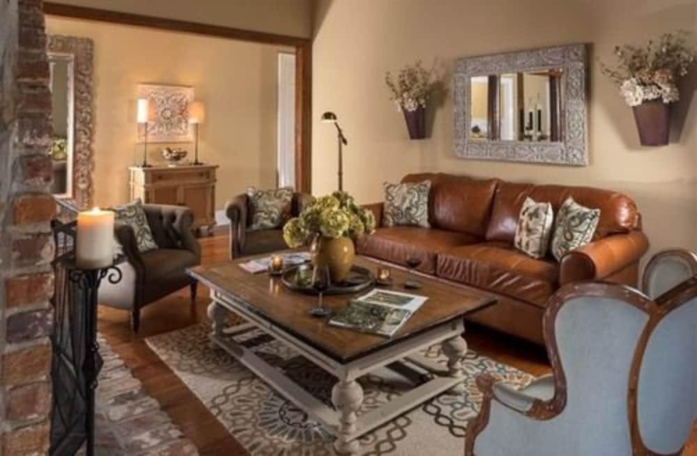 ذا هورس ستامب إن بيد آند بريكفاست داخلي