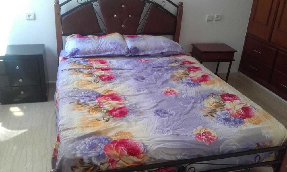 شقة في ريزيدونس مير بيتش مطلة على حمام السباحة غرفة