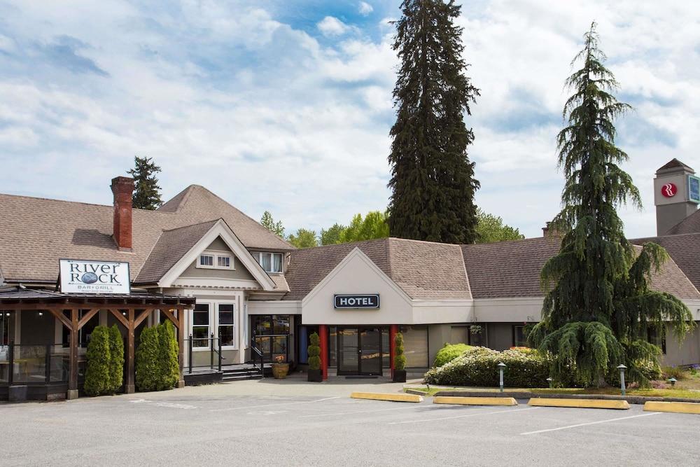 Ramada by Wyndham Duncan Cowichan Valley