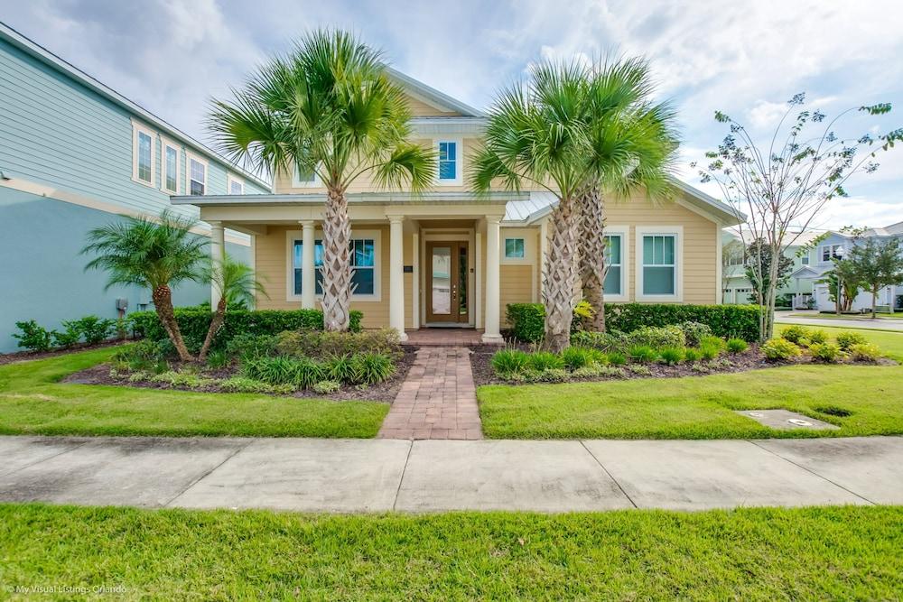 772 ٕل ألتيميت ريونيون هوم الصورة الأساسية