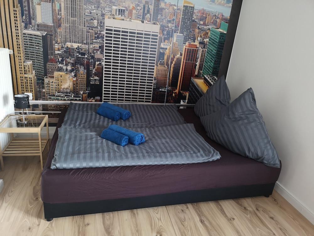 فرينفونونجن باريس لندن نيويورك غرفة