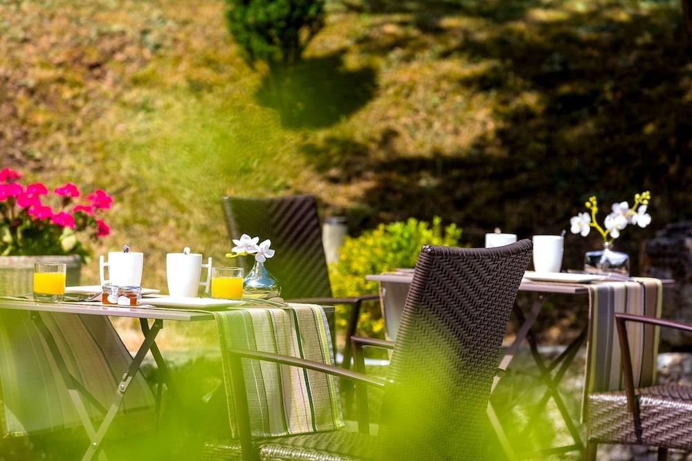 هوتل لا توماس